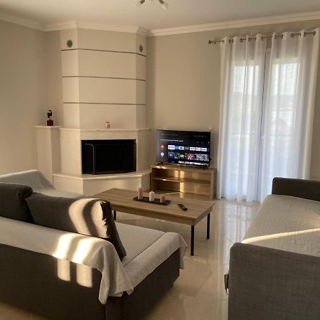 Апартаменти Tasos Cozy House Kalligoni Екстер'єр фото