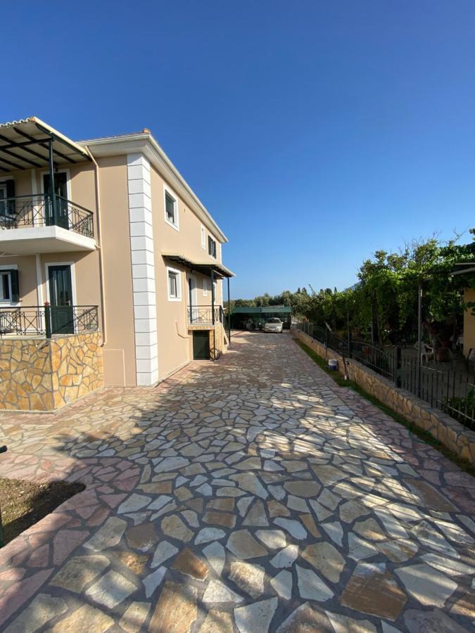 Апартаменти Tasos Cozy House Kalligoni Екстер'єр фото