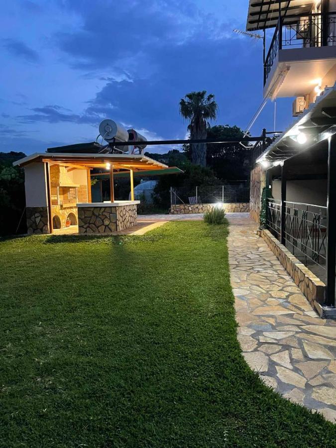 Апартаменти Tasos Cozy House Kalligoni Екстер'єр фото
