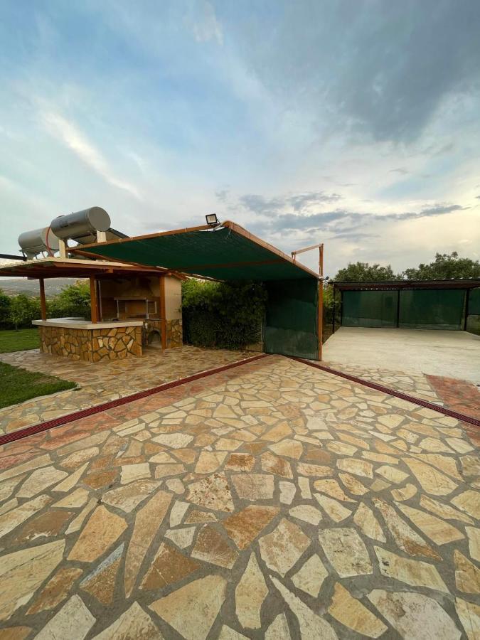Апартаменти Tasos Cozy House Kalligoni Екстер'єр фото